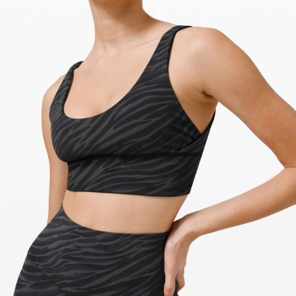 Nwot! Lululemon align reversible bra black/ le tigre camo - Picture 6 of 6